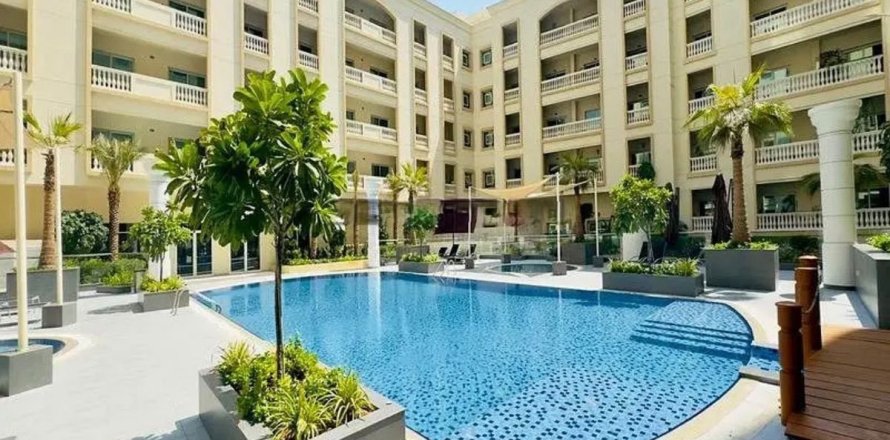 Studio Apartment in Dubai, UAE No. 170117