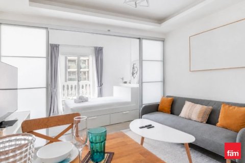 44.3m² Apartment in Dubai, UAE No. 170117 3