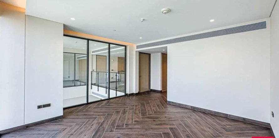 2 bedrooms Duplex in Zabeel, UAE No. 168873