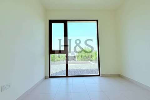 Townhouse de 4 dormitorios  No. 112764 12