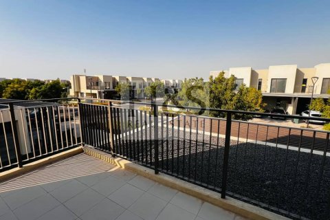 Townhouse de 4 dormitorios  No. 112764 4