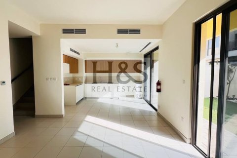 Townhouse de 4 dormitorios  No. 112764 16