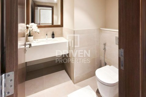 Apartment de 3 dormitorios en EMAAR Beachfront, UAE No. 202660 14