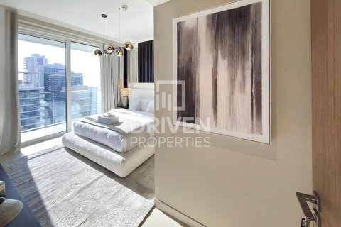 Apartment de 3 dormitorios en EMAAR Beachfront, UAE No. 202660 8