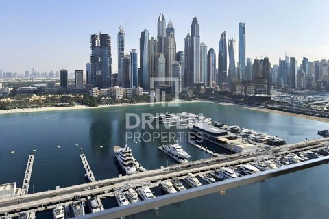 Apartment de 3 dormitorios en EMAAR Beachfront, UAE No. 202660 3
