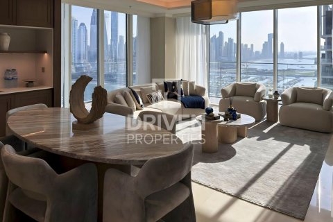 Apartment de 3 dormitorios en EMAAR Beachfront, UAE No. 202660 5