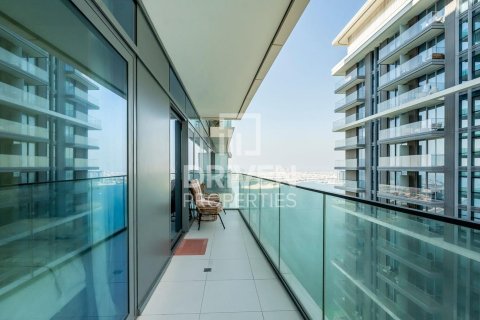 Appartement de 2 chambres à EMAAR Beachfront, UAE No. 202657 8