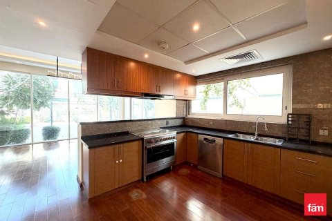 Вилла с 4 спальнями  №126066 8