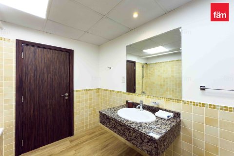 Квартира с 3 спальнями №120387 26