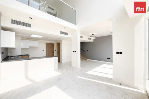2 bedrooms Townhouse in Dubai, UAE No. 168865 14