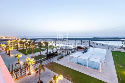 2 bedrooms Apartment in Jumeirah Beach Residence, UAE No. 193223 3