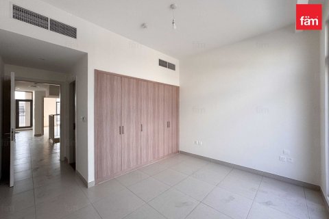 4 غرف نوم فيلا  رقم 123567 9