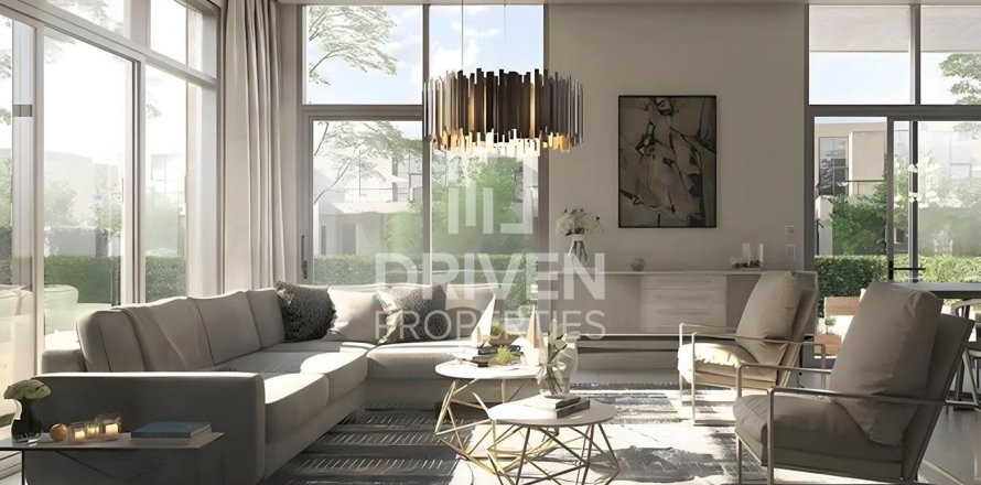 Villa de 4 chambres à District 11, UAE No. 84646