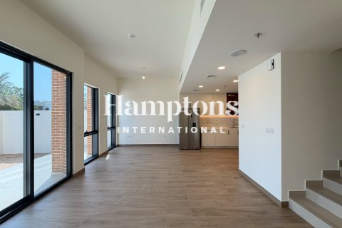 3 bedrooms Duplex in Town Square, UAE No. 208204 18
