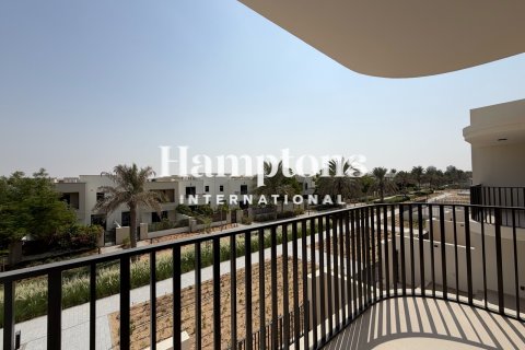 3 bedrooms Duplex in Town Square, UAE No. 208204 7