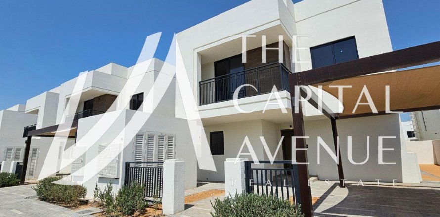 Villa de 4 dormitorios  No. 120158