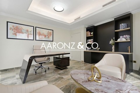 4 bedrooms Penthouse in Jumeirah Lake Towers, UAE No. 148479 13