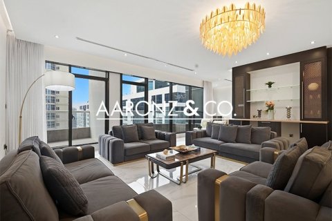 4 bedrooms Penthouse in Jumeirah Lake Towers, UAE No. 148479 7