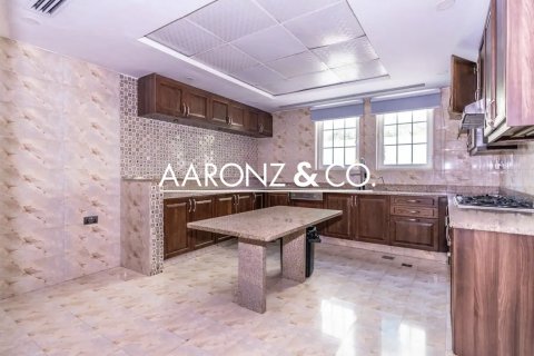 4 غرف نوم فيلا في Jumeirah Park, الإمارات العربية المتحدة رقم 148482 11