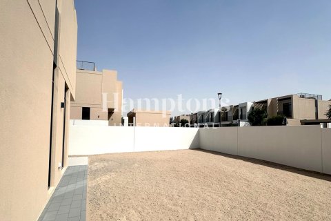 Villa de 4 dormitorios en Dubai South (Dubai World Central), UAE No. 143138 16