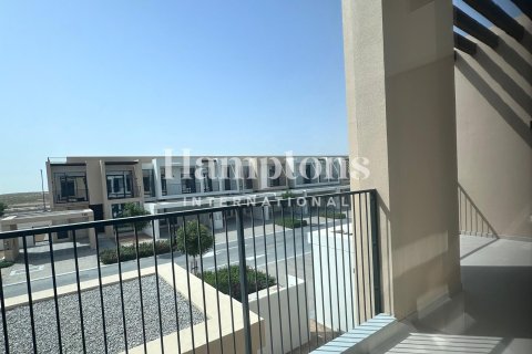 Villa de 4 dormitorios en Dubai South (Dubai World Central), UAE No. 143138 6