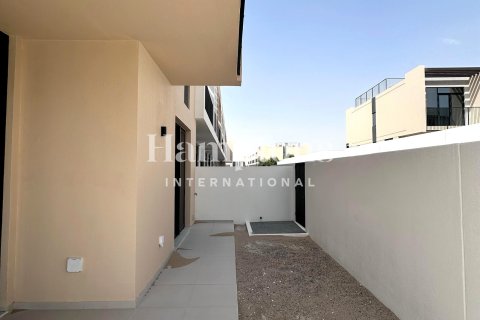 Villa de 4 dormitorios en Dubai South (Dubai World Central), UAE No. 143138 17