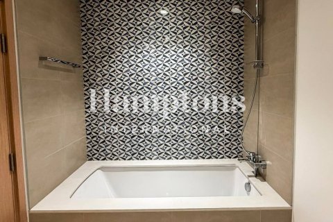 Apartment de 2 dormitorios en Mina Rashid, UAE No. 143136 20