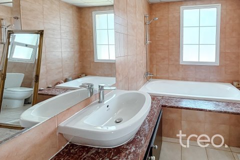 Villa de 2 dormitorios en Jumeirah Village Triangle, UAE No. 188026 14