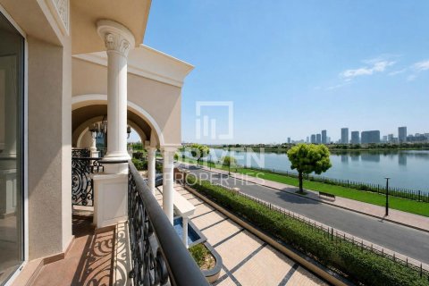 Villa de 1887.98m² à Emirates Hills, UAE No. 204663 24