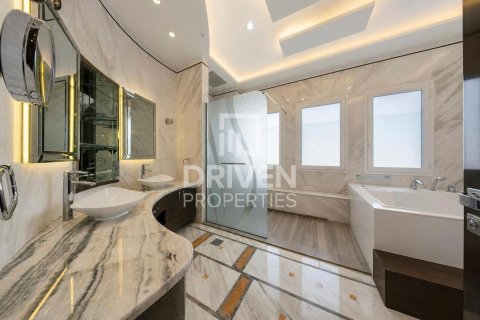 Villa de 1887.98m² à Emirates Hills, UAE No. 204663 22