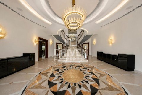 Villa de 1887.98m² à Emirates Hills, UAE No. 204663 3
