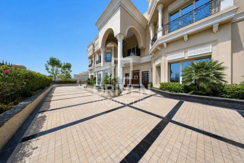Villa de 1887.98m² à Emirates Hills, UAE No. 204663 26