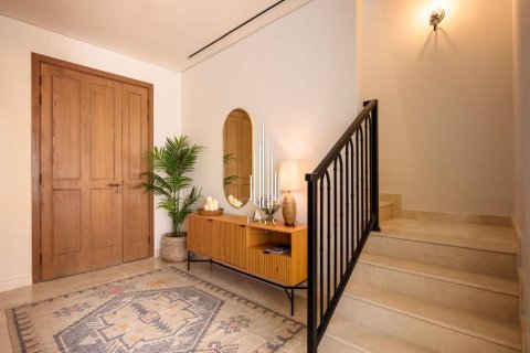 Villa de 4 dormitorios en Khalifa City, UAE No. 37459 13