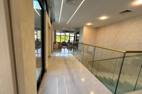 Villa de 5 chambres à Yas Island, UAE No. 89935 13