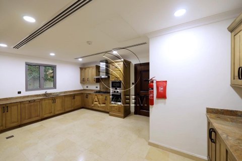 5 bedrooms Villa on the Saadiyat Island, UAE No. 89920 7