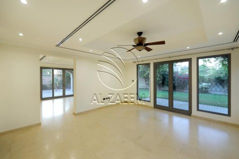 5 bedrooms Villa on the Saadiyat Island, UAE No. 89920 12