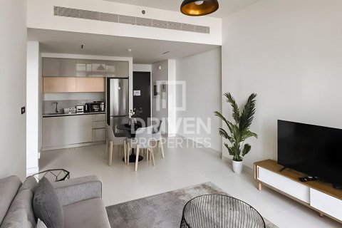 Appartement de 1 chambre à EMAAR Beachfront, UAE No. 204271 3