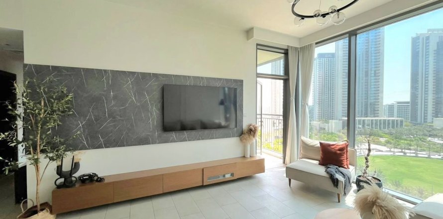 2 bedrooms Apartment in Dubai, UAE No. 210548