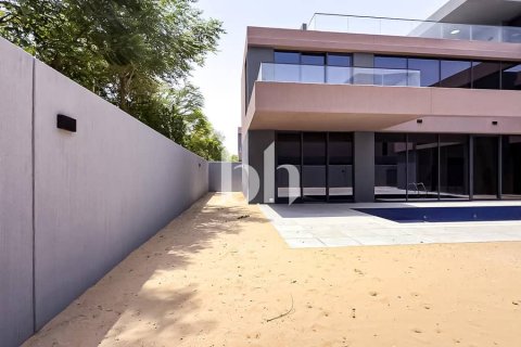 Villa de 5 dormitorios No. 113188 7