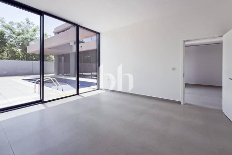 Villa de 5 dormitorios No. 113188 3