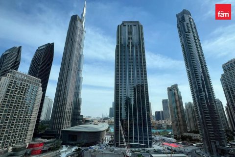 3 bedrooms Apartment in Dubai, UAE No. 83555