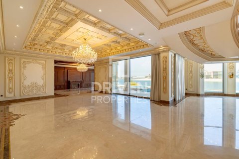 6 bedrooms Villa in Palm Jumeirah, UAE No. 83237 4