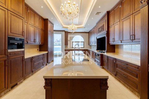 6 bedrooms Villa in Palm Jumeirah, UAE No. 83237 18