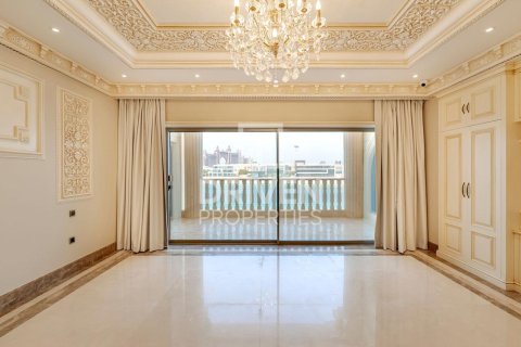 6 bedrooms Villa in Palm Jumeirah, UAE No. 83237 20