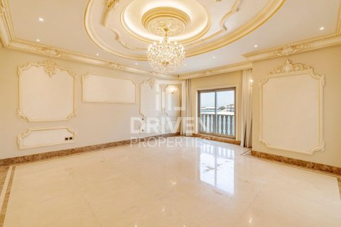 6 bedrooms Villa in Palm Jumeirah, UAE No. 83237 10