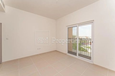 5 bedrooms Villa in Dubai, UAE No. 165062 7