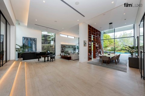 6 bedrooms Villa in Dubai, UAE No. 103969 13