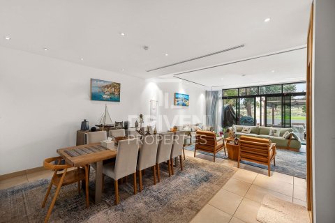 Townhouse de 4 chambres à Jumeirah Luxury, UAE No. 209881