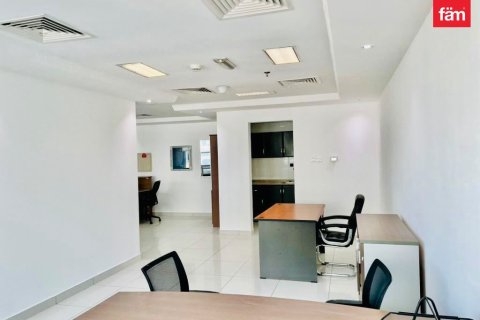 64m² Office in Al Barsha, UAE No. 169804 8
