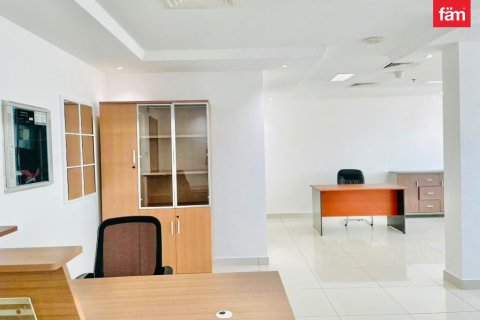 64m² Office in Al Barsha, UAE No. 169804 9